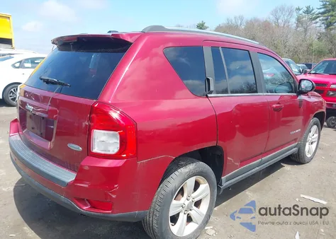 2011 Jeep Compass из США, поврежденный, VIN 1J4NT1FB8BD170401